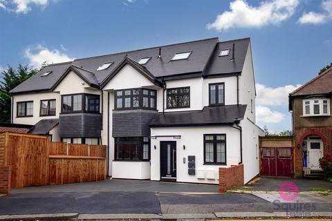 undefined, Sunny Gardens Road, London