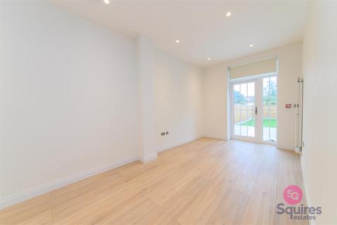 undefined, Sunny Gardens Road, London