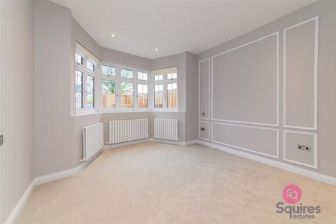 undefined, Sunny Gardens Road, London