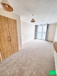 undefined, Kingsway, London, N12
