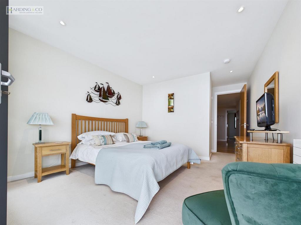 Bedroom 1 .1