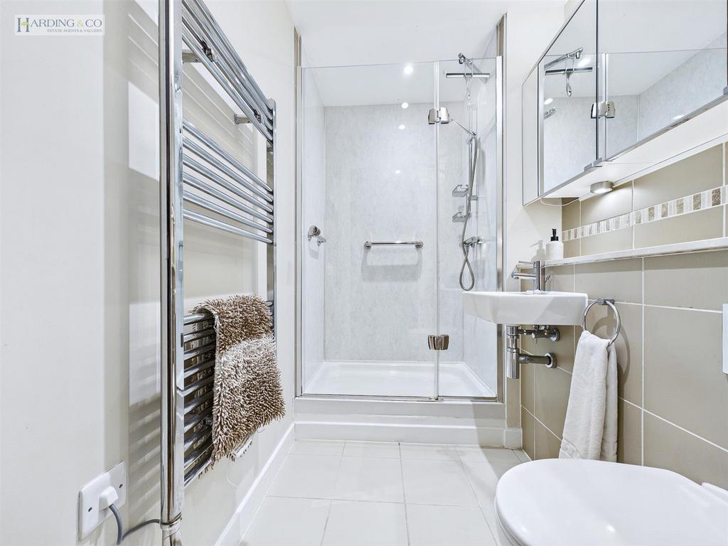 Shower Room .1