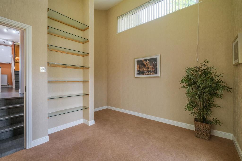Bedroom Five/Office