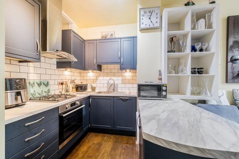 2 bedroom apartment for sale, Lennard Road, Beckenham