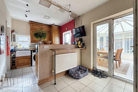 3 bedroom semi-detached house for sale, Heatons Bank, Rawmarsh