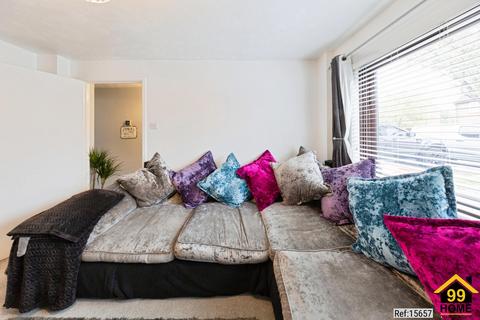 3 Bellini Close, Old Farm Park, Milton Keynes, MK7 8PS