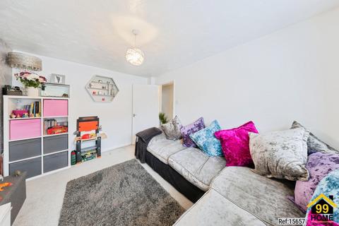 3 Bellini Close, Old Farm Park, Milton Keynes, MK7 8PS