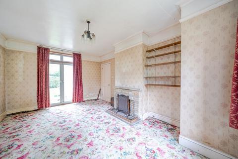 undefined, The Heath, Caterham CR3