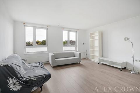 2 bedroom apartment to rent, Buckler Court, Eden Grove, Holloway