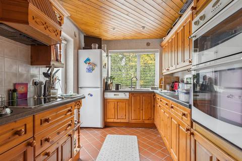 2 bedroom maisonette for sale, Pentland Road, Bushey