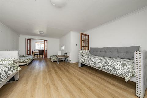 undefined, Gallys Road, Windsor