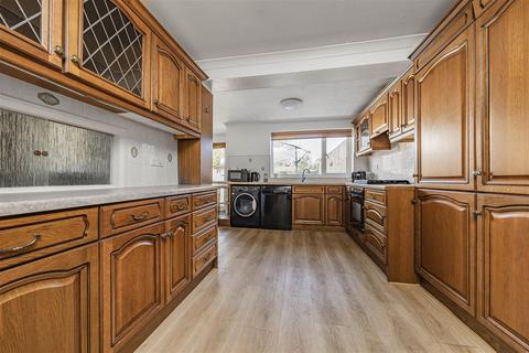 undefined, Gallys Road, Windsor