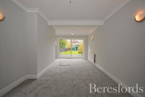 undefined, Woodlands Road, Romford, RM1