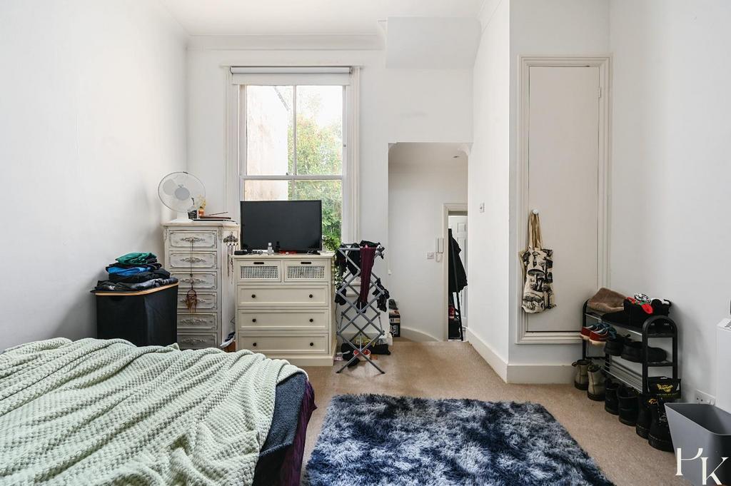 FLAT 10, 95 LORNA ROAD, BN33 EL - PHOTOS (3).jpg