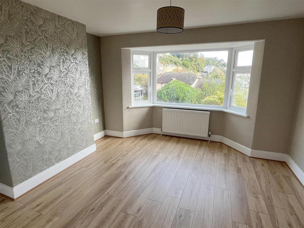 Sitting Room.jpg