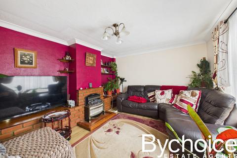 3 bedroom terraced house for sale, Bishops Court, Haverhill