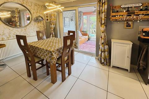 undefined, Penrose Crescent, Chesterfield S44