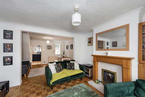 undefined, Maidstone Road, Hadlow, Tonbridge