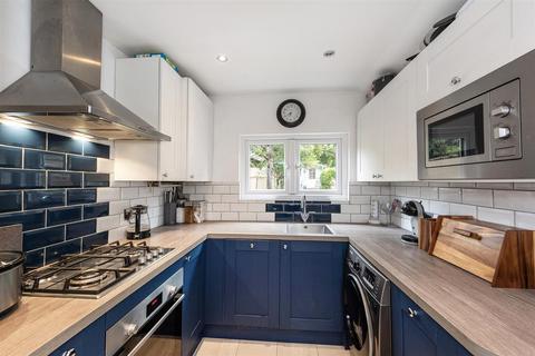 undefined, Maidstone Road, Hadlow, Tonbridge