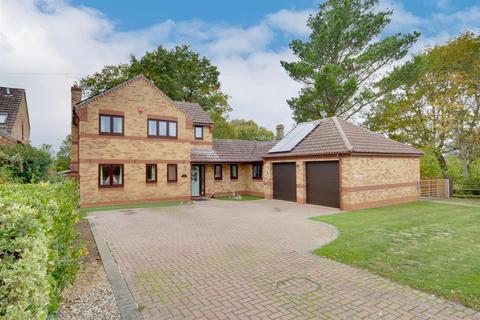 3 bedroom detached house for sale, Warboys Road, Old Hurst