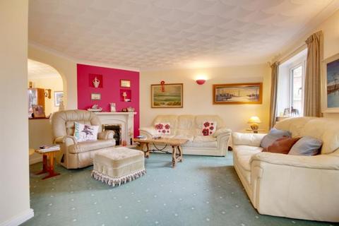 3 bedroom detached house for sale, Warboys Road, Old Hurst