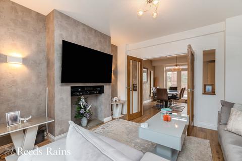 3 bedroom semi-detached house for sale, Canberra Road, Lancashire PR25