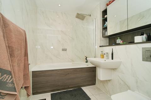 1 bedroom apartment for sale, Owen Street, Manchester M15