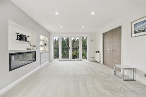 undefined, Ravenscourt, Thorntonhall, Glasgow, G74 5AZ