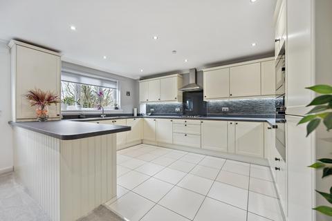 undefined, Ravenscourt, Thorntonhall, Glasgow, G74 5AZ