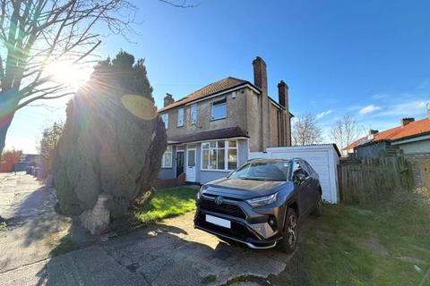 3 bedroom semi-detached house to rent, Morden Gardens, Sudbury UB6