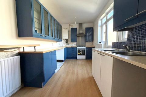 3 bedroom semi-detached house to rent, Morden Gardens, Sudbury UB6