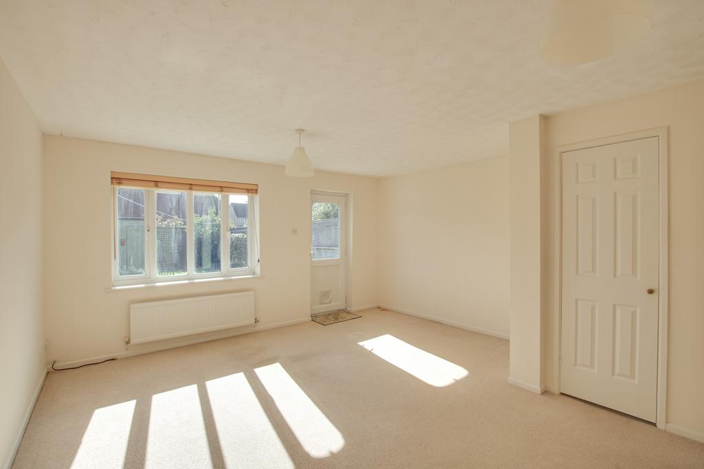 Sitting/Dining Room