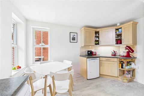 4 bedroom semi-detached house to rent, Baines Close, Towcester NN12