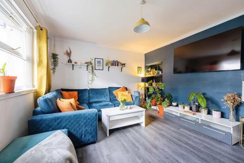 undefined, Mount Avenue, Angus DD10