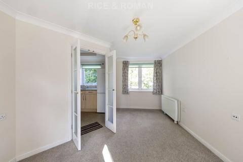 undefined, Addlestone Park, Addlestone KT15