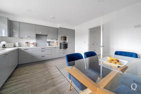 2 bedroom end of terrace house for sale, Granville Road, Sheerness, Kent, ME12