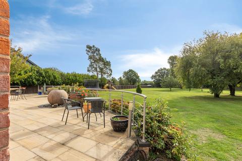 4 bedroom detached house for sale, Substantial Detached Family Home in Hingham