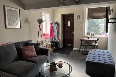 1 bedroom flat for sale, Lidget Street, Huddersfield, West Yorkshire, HD3
