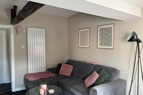 1 bedroom flat for sale, Lidget Street, Huddersfield, West Yorkshire, HD3