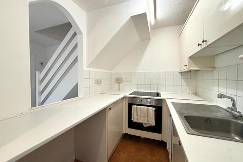 15 Clavering Square, Gateshead, NE11 9PF