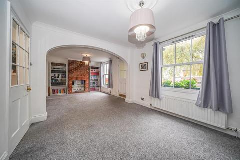 3 bedroom detached house for sale, Church Street, Old Town, Hemel Hempstead, Hertfordshire, HP2 5AD