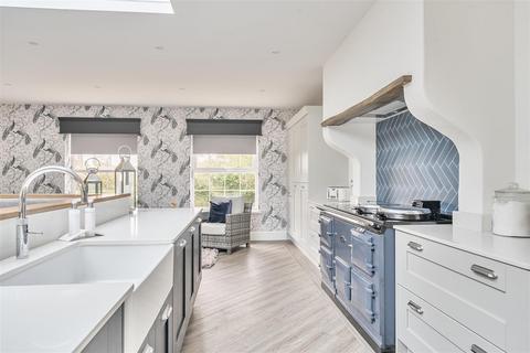 5 bedroom detached house for sale, Allet, Truro