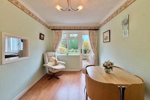 3 bedroom detached house for sale, Woodland Park Road, Newport NP19