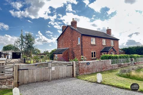 4 bedroom detached house for sale, Eaton Bishop, Hereford, HR2