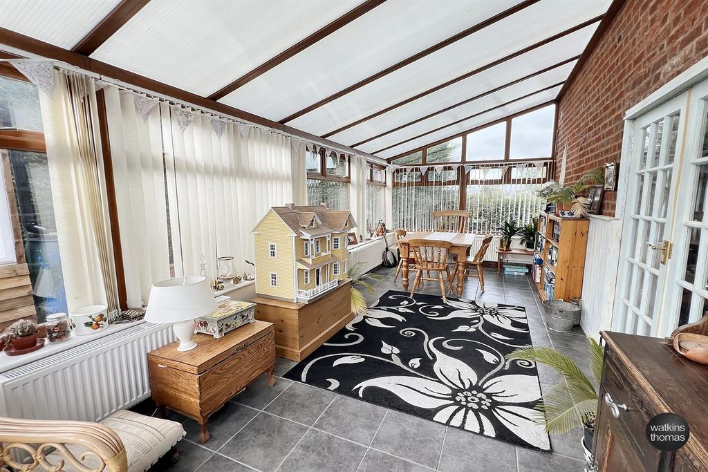 Summer Room
