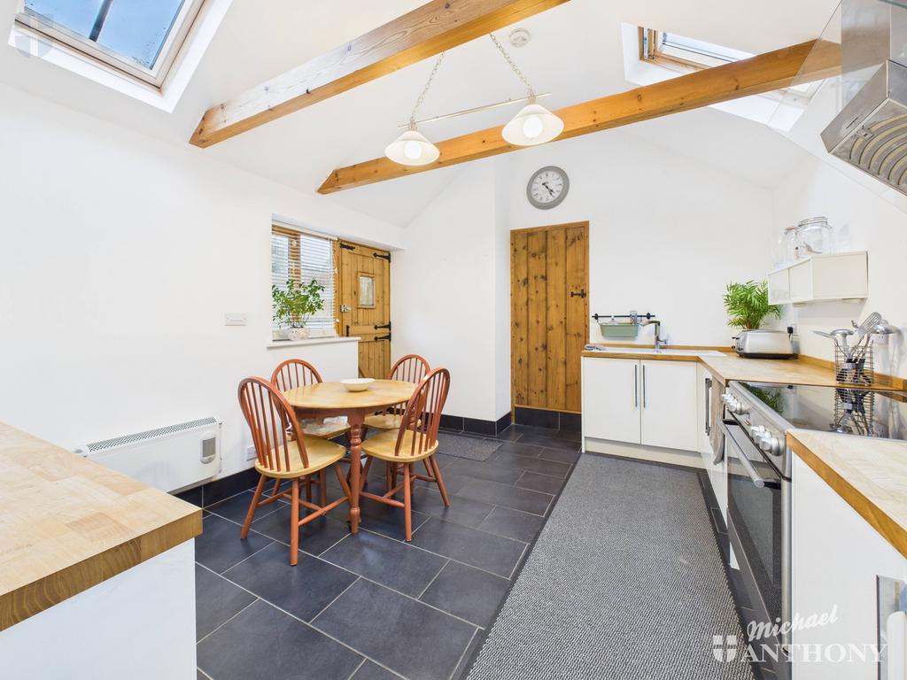 Cam03852 g0 pr0439 still004