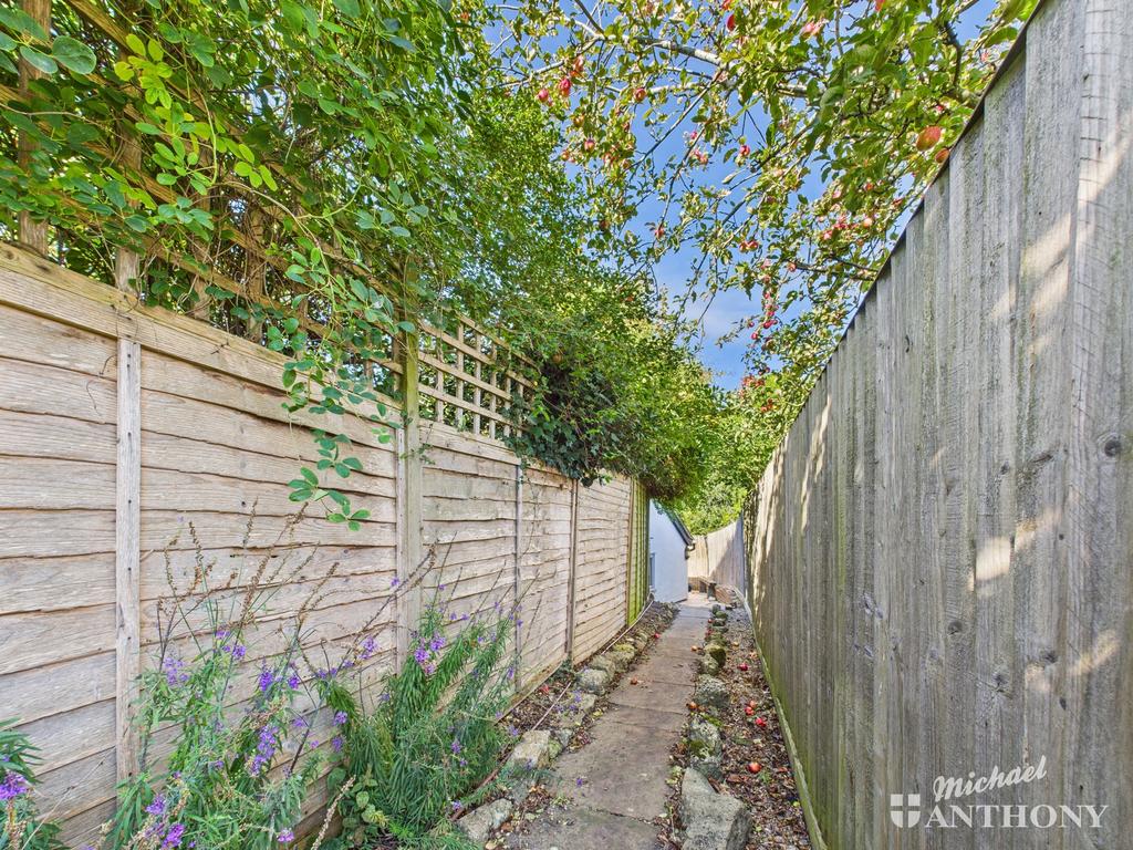 Cam03852 g0 pr0441 still003