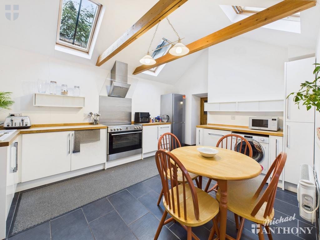 Cam03852 g0 pr0439 still005