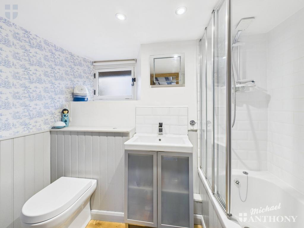 Cam03852 g0 pr0439 still012