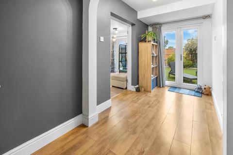4 bedroom semi-detached house for sale, Barley Mow Lane, Catshill, Bromsgrove B61 0LP